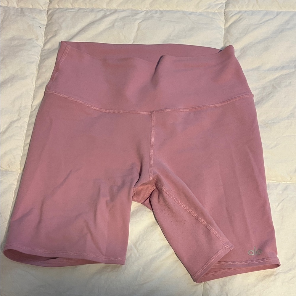 ALO Yoga Women's Mauve Bike Shorts